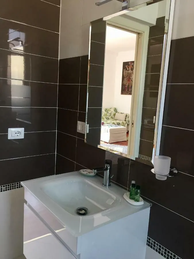 Suite 996 Milan Italy