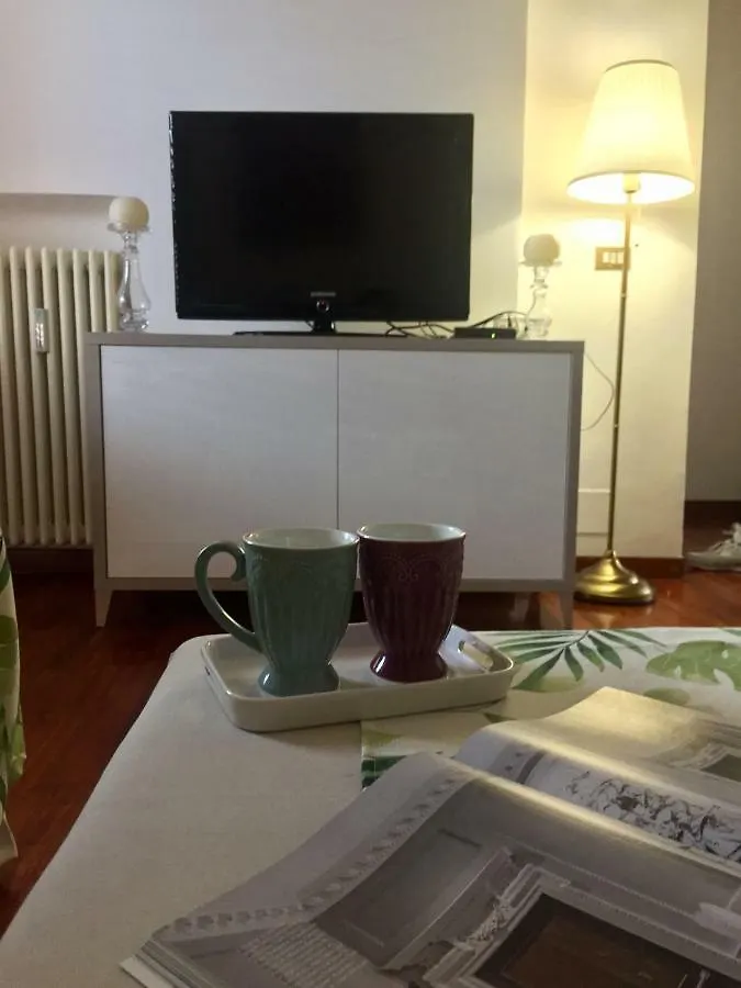 Suite 996 Milan 0*,  Italy